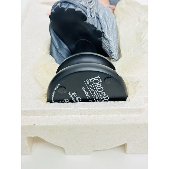 Sideshow Weta Gandalf the Grey 1:4 Bust Lord of the Rings Fellowship of the Ring - Picture 5 of 10